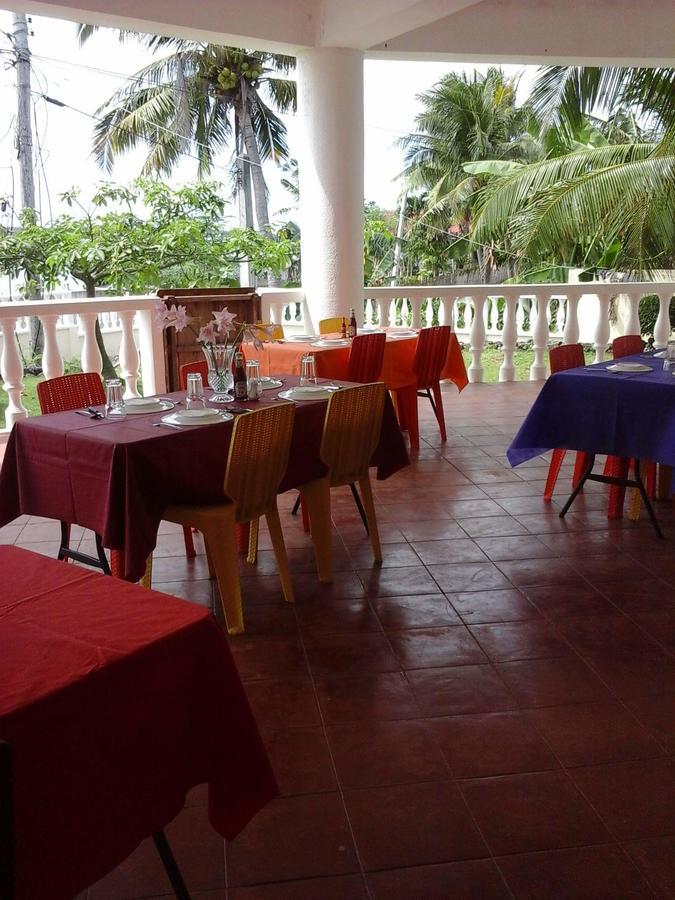 Medellin Seaview Inn Bagian luar foto