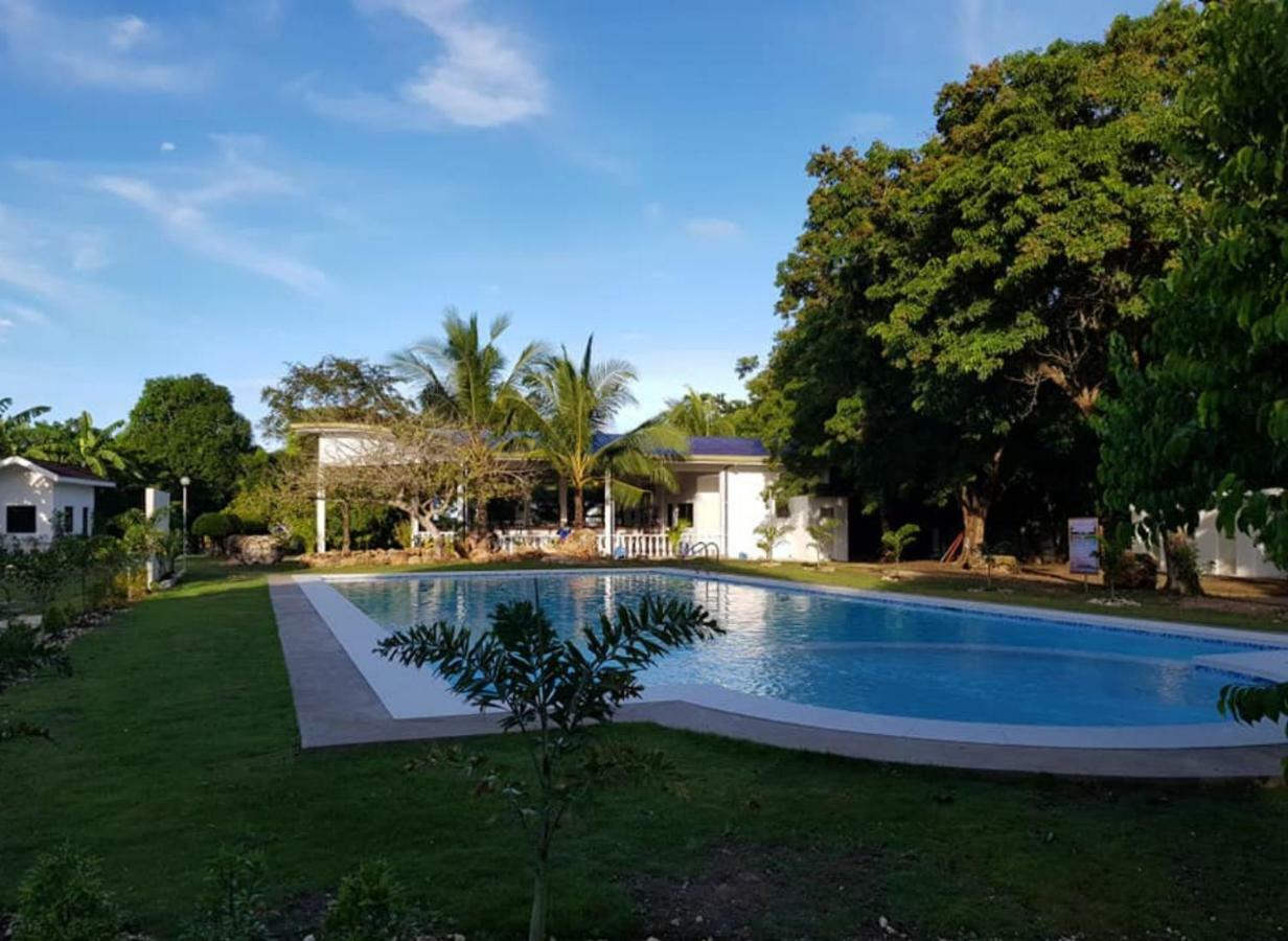 Medellin Seaview Inn Bagian luar foto